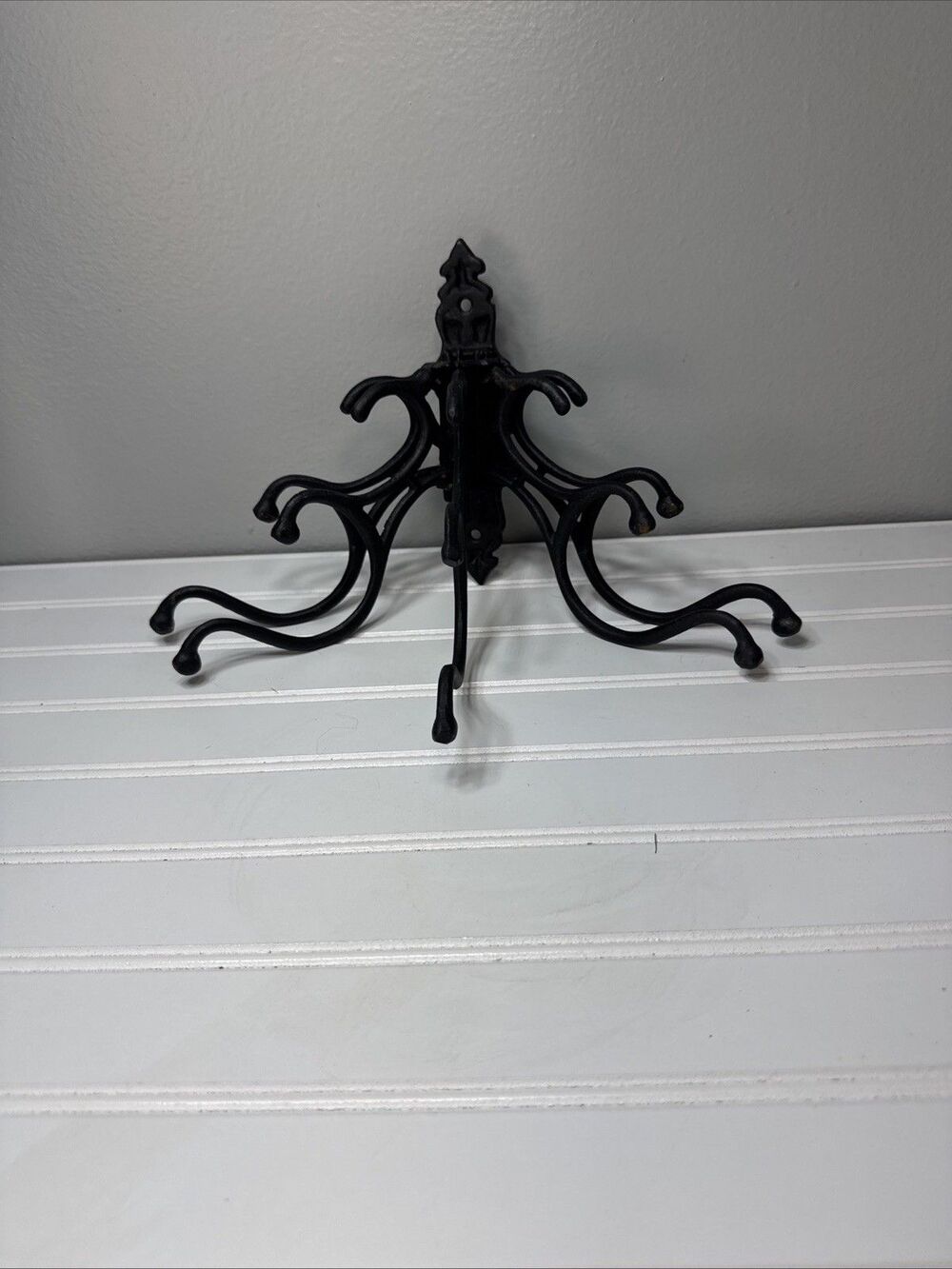 Vintage Cast Iron 5 Arm 15 Hook Swivel Wall Hanger